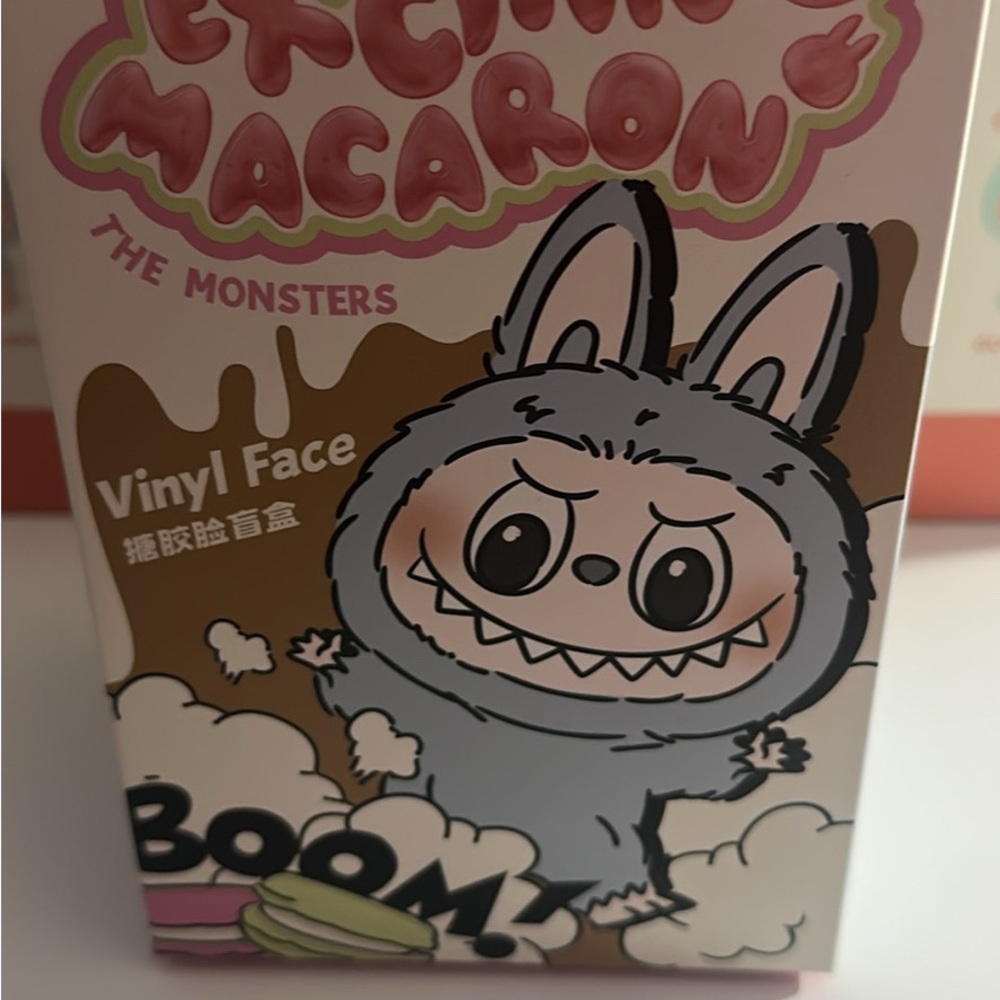 AUTHENTIC EXCITING MACARON LABUBU
